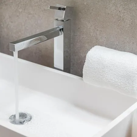 Guestready - 535 Bonfim - Duplex Apartment Porto